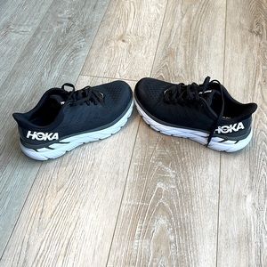 HOKA ONE ONE SNEAKERS